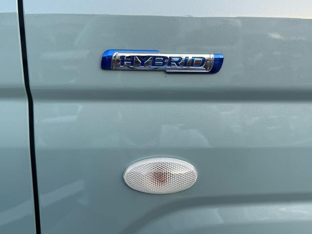 スペーシア ＨＹＢＲＩＤ　Ｘ　両側電動スライドドア　シートヒーター　オートライト　ＬＥＤ　プッシュスタート　オートエアコン　衝突被害軽減システム　アイドリングストップ　ＵＳＢソケット　横滑り防止機能　衝突安全ボディ　盗難防止システム　取扱説明書　メンテナンスノート（13枚目）