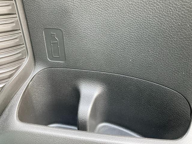 ハスラー ＨＹＢＲＩＤ　Ｇ　ナビ　衝突被害軽減システム　オートライト　スズキの初売り！１月４日から１２日までの限定価格となります。７日（水曜日）は店休日となっておりますのでお問い合わせの対応は８日よりさせて頂きます。店舗へご来店いただける方のみ販売させて頂きます。（46枚目）