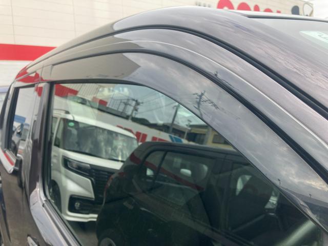 ワゴンR HYBRID FX 2型 衝突被害軽減システム オートライト フルホイールキャップ プッシュスタート CDステレオ シートヒーター オートエアコン アイドリングストップ 横滑り防止機能 衝突安全ボディ 盗難防止システム 取扱説明書 メンテナンスノート(11枚目)