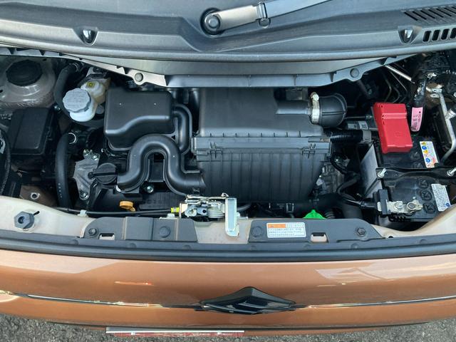 ワゴンＲスマイル ＨＹＢＲＩＤ　Ｓ　３型　ナビ　全方位カメラ　ＵＳＢソケット　フルホイールキャップ　オートライト　片側電動スライドドア　プッシュスタート　シートヒーター　オートエアコン　衝突被害軽減システム　アイドリングストップ　横滑り防止機能　衝突安全ボディ　盗難防止システム（12枚目）