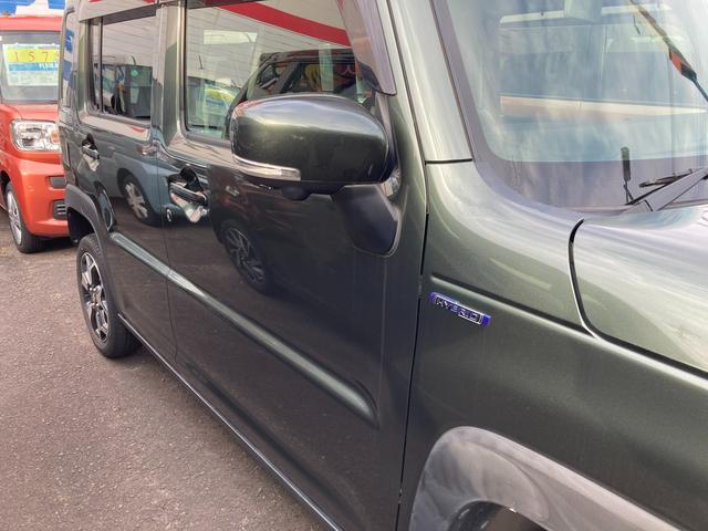 ハスラー ＨＹＢＲＩＤ　Ｘ　ナビ　全方位カメラ　ＥＴＣ　オートライト　１５インチアルミホイール　プッシュスタート　シートヒーター　オートエアコン　衝突被害軽減システム　アイドリングストップ　横滑り防止機能　衝突安全ボディ　盗難防止システム　取扱説明書　メンテナンスノート（8枚目）