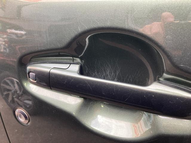 ハスラー ＨＹＢＲＩＤ　Ｘ　ナビ　全方位カメラ　ＥＴＣ　オートライト　１５インチアルミホイール　プッシュスタート　シートヒーター　オートエアコン　衝突被害軽減システム　アイドリングストップ　横滑り防止機能　衝突安全ボディ　盗難防止システム　取扱説明書　メンテナンスノート（15枚目）