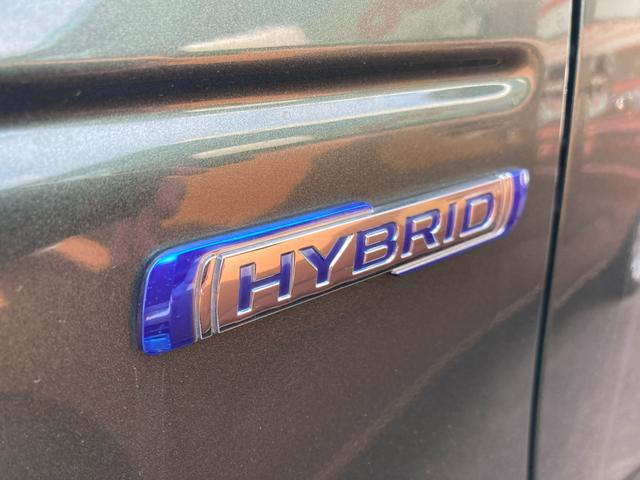 ハスラー ＨＹＢＲＩＤ　Ｘ　ナビ　全方位カメラ　ＥＴＣ　オートライト　１５インチアルミホイール　プッシュスタート　シートヒーター　オートエアコン　衝突被害軽減システム　アイドリングストップ　横滑り防止機能　衝突安全ボディ　盗難防止システム　取扱説明書　メンテナンスノート（16枚目）