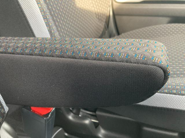 ハスラー ＨＹＢＲＩＤ　Ｘ　ナビ　全方位カメラ　ＥＴＣ　オートライト　１５インチアルミホイール　プッシュスタート　シートヒーター　オートエアコン　衝突被害軽減システム　アイドリングストップ　横滑り防止機能　衝突安全ボディ　盗難防止システム　取扱説明書　メンテナンスノート（42枚目）