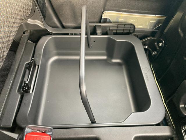 ハスラー ＨＹＢＲＩＤ　Ｘ　ナビ　全方位カメラ　ＥＴＣ　オートライト　１５インチアルミホイール　プッシュスタート　シートヒーター　オートエアコン　衝突被害軽減システム　アイドリングストップ　横滑り防止機能　衝突安全ボディ　盗難防止システム　取扱説明書　メンテナンスノート（45枚目）