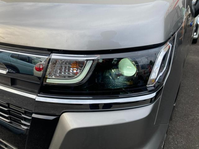 ワゴンＲカスタムＺ カスタムＺ　ＨＹＢＲＩＤ　ＺＸ　４型　ディスプレイオーディオ　１４インチアルミホイール　オートライト　プッシュスタート　全方位カメラ　シートヒーター　オートエアコン　衝突被害軽減システム　アイドリングストップ　横滑り防止機能　衝突安全ボディ　盗難防止システム（10枚目）