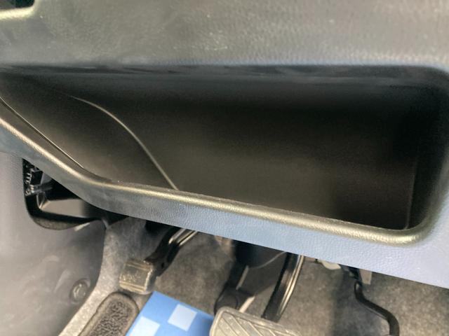 ワゴンＲカスタムＺ カスタムＺ　ＨＹＢＲＩＤ　ＺＸ　４型　ディスプレイオーディオ　１４インチアルミホイール　オートライト　プッシュスタート　全方位カメラ　シートヒーター　オートエアコン　衝突被害軽減システム　アイドリングストップ　横滑り防止機能　衝突安全ボディ　盗難防止システム（48枚目）
