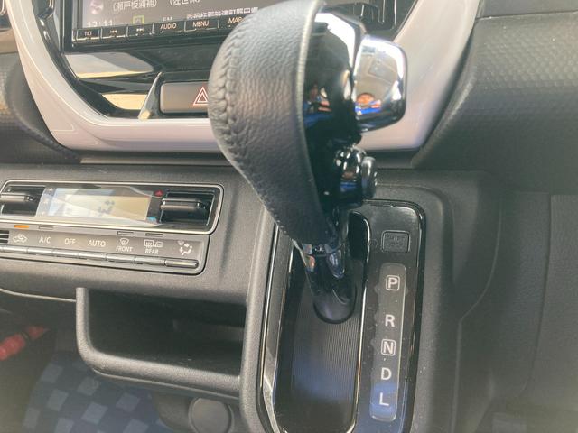 ハスラー HYBRID X ナビ ETC ドラレコ オートライト 15インチアルミホイール プッシュスタート シートヒーター オートエアコン 衝突被害軽減システム アイドリングストップ 横滑り防止機能 衝突安全ボディ 盗難防止システム 取扱説明書 メンテナンスノート(29枚目)