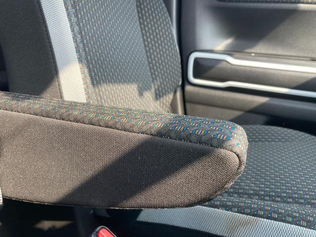 ハスラー HYBRID X ナビ ETC ドラレコ オートライト 15インチアルミホイール プッシュスタート シートヒーター オートエアコン 衝突被害軽減システム アイドリングストップ 横滑り防止機能 衝突安全ボディ 盗難防止システム 取扱説明書 メンテナンスノート(39枚目)