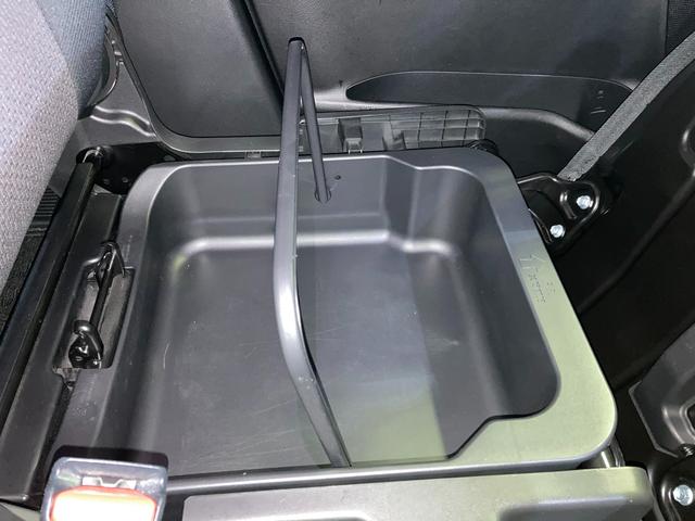 ソリオ ＨＹＢＲＩＤ　ＭＺ　２型　ＭＡ３６Ｓ　ナビ　全方位カメラ　スズキの初売り！１月４日から１２日までの限定価格となります。７日（水曜日）は店休日となっておりますのでお問い合わせの対応は８日よりさせて頂きます。店舗へご来店いただける方のみ販売させて頂きます。（49枚目）