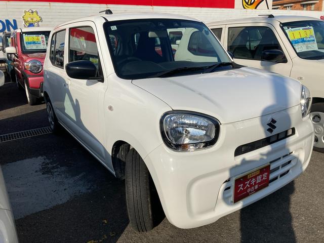 アルト L 2型 衝突被害軽減システム アイドリングストップ フルホイールキャップ オートライト 電動格納ドアミラー パワーウィンドウ シートヒーター 横滑り防止機能 衝突安全ボディ 盗難防止システム 取扱説明書 メンテナンスノート(4枚目)