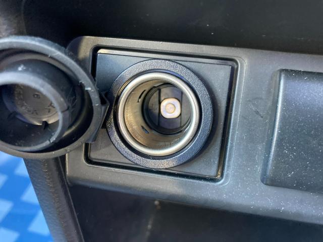 アルト L 2型 衝突被害軽減システム アイドリングストップ フルホイールキャップ オートライト 電動格納ドアミラー パワーウィンドウ シートヒーター 横滑り防止機能 衝突安全ボディ 盗難防止システム 取扱説明書 メンテナンスノート(28枚目)