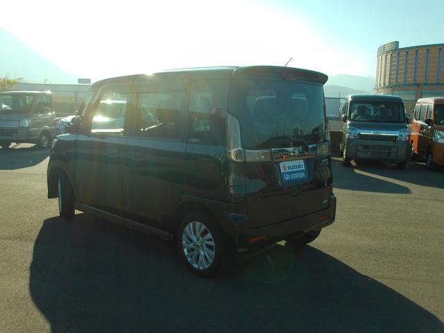 スペーシアカスタムＺ カスタムＺ　片側電動スライドドア　衝突被害軽減システム　スズキの初売り！１月４日から１２日までの限定価格となります。７日（水曜日）は店休日となっておりますのでお問い合わせの対応は８日よりさせて頂きます。店舗へご来店いただける方のみ販売させて頂きます。（7枚目）