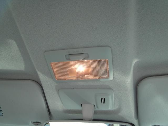 スペーシアカスタムＺ カスタムＺ　片側電動スライドドア　衝突被害軽減システム　スズキの初売り！１月４日から１２日までの限定価格となります。７日（水曜日）は店休日となっておりますのでお問い合わせの対応は８日よりさせて頂きます。店舗へご来店いただける方のみ販売させて頂きます。（39枚目）