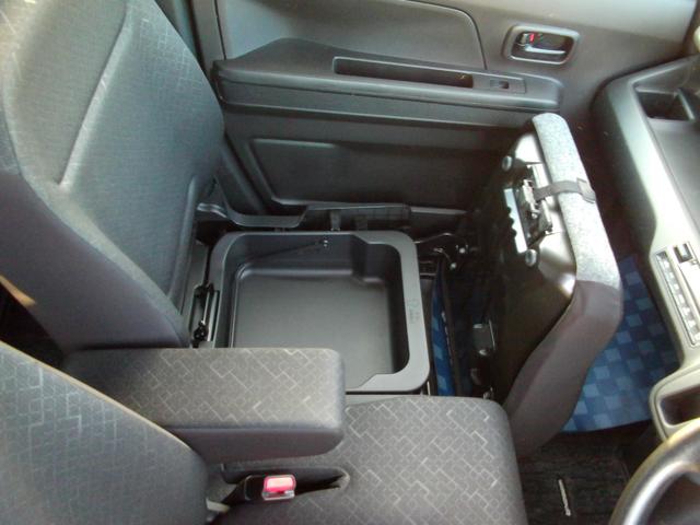 ワゴンＲ ＨＹＢＲＩＤ　ＦＸ　２型　ドライブレコーダー　ＥＴＣ　スズキの初売り！１月４日から１２日までの限定価格となります。７日（水曜日）は店休日となっておりますのでお問い合わせの対応は８日よりさせて頂きます。店舗へご来店いただける方のみ販売させて頂きます。（27枚目）