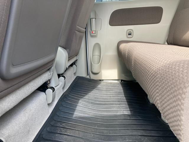 エブリイ JOIN 6型 衝突被害軽減システム プッシュスタート フルホイールキャップ オートライト 両側スライドドア 4WD シートヒーター アイドリングストップ USBソケット 横滑り防止機能 衝突安全ボディ 盗難防止システム 取扱説明書 メンテナンスノート(40枚目)