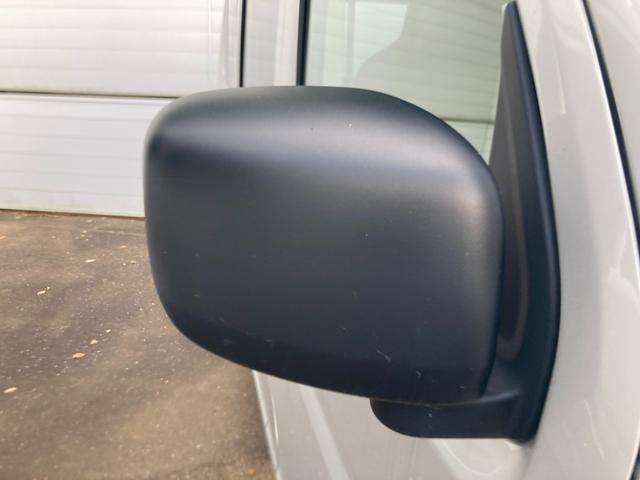 エブリイ PAリミテッド 6型 AM/FMラジオ 衝突被害軽減システム 12インチ オートライト 両側スライドドア パワーウィンドウ アイドリングストップ USBソケット 横滑り防止機能 衝突安全ボディ 取扱説明書 メンテナンスノート(9枚目)