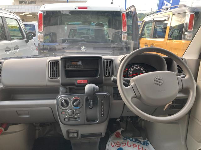 エブリイ PAリミテッド 6型 AM/FMラジオ 衝突被害軽減システム 12インチ オートライト 両側スライドドア パワーウィンドウ アイドリングストップ USBソケット 横滑り防止機能 衝突安全ボディ 取扱説明書 メンテナンスノート(16枚目)