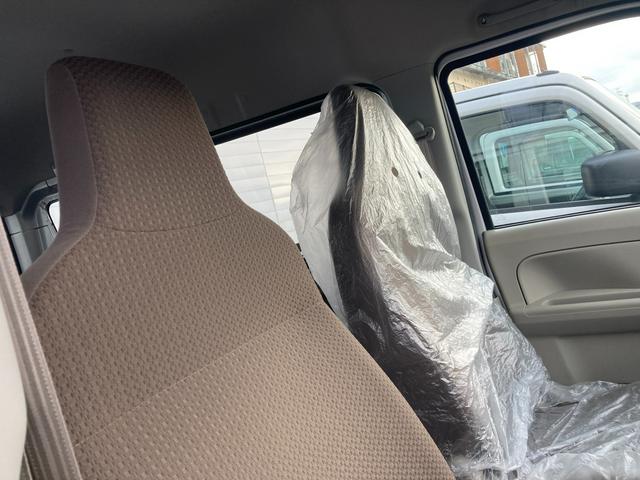 エブリイ PAリミテッド 6型 AM/FMラジオ 衝突被害軽減システム 12インチ オートライト 両側スライドドア パワーウィンドウ アイドリングストップ USBソケット 横滑り防止機能 衝突安全ボディ 取扱説明書 メンテナンスノート(35枚目)