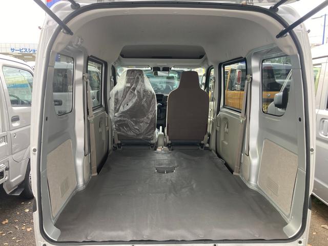 エブリイ PAリミテッド 6型 AM/FMラジオ 衝突被害軽減システム 12インチ オートライト 両側スライドドア パワーウィンドウ アイドリングストップ USBソケット 横滑り防止機能 衝突安全ボディ 取扱説明書 メンテナンスノート(41枚目)