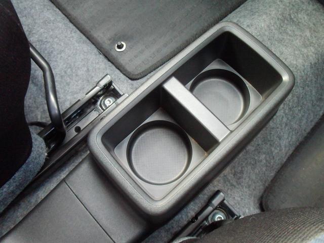 アルト L 2型 衝突被害軽減システム CDステレオ オートライト スズキの初売り!1月4日から12日までの限定価格となります。7日(水曜日)は店休日となっておりますのでお問い合わせの対応は8日よりさせて頂きます。店舗へご来店いただける方のみ販売させて頂きます。(27枚目)