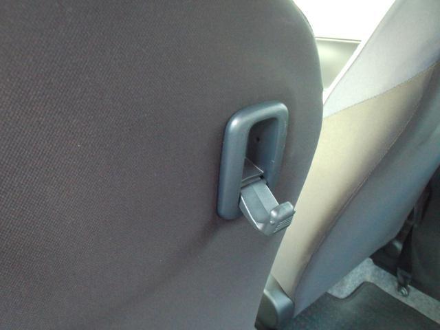 アルト L 2型 衝突被害軽減システム CDステレオ オートライト スズキの初売り!1月4日から12日までの限定価格となります。7日(水曜日)は店休日となっておりますのでお問い合わせの対応は8日よりさせて頂きます。店舗へご来店いただける方のみ販売させて頂きます。(30枚目)