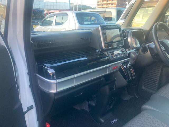 スペーシアカスタム カスタム　ＨＹＢＲＩＤ　ＸＳ　２型　両側電動スライドドア　スズキの初売り！１月４日から１２日までの限定価格となります。７日（水曜日）は店休日となっておりますのでお問い合わせの対応は８日よりさせて頂きます。店舗へご来店いただける方のみ販売させて頂きます。（46枚目）