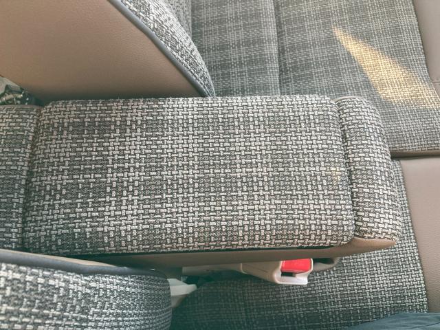 アルトラパンＬＣ ＬＣ　Ｌ　５型　ディスプレイオーディオ　バックカメラ　ＵＳＢ　オートライト　プッシュスタート　シートヒーター　オートエアコン　衝突被害軽減システム　アイドリングストップ　横滑り防止機能　衝突安全ボディ　盗難防止システム　取扱説明書　メンテナンスノート（32枚目）