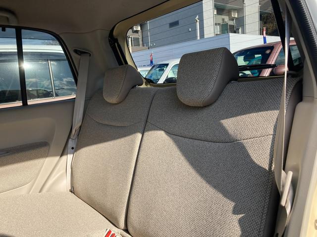 アルトラパン Ｓ　衝突被害軽減システム　ＣＤステレオ　オートライト　スズキの初売り！１月４日から１２日までの限定価格となります。７日（水曜日）は店休日となっておりますのでお問い合わせの対応は８日よりさせて頂きます。店舗へご来店いただける方のみ販売させて頂きます。（41枚目）