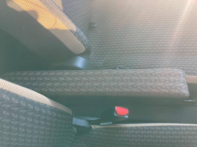 ハスラー ＨＹＢＲＩＤ　Ｇ　３型　衝突被害軽減システム　シートヒーター　１５インチスチールホイール　オートライト　プッシュスタート　電動格納ドアミラー　オートエアコン　アイドリングストップ　横滑り防止機能　衝突安全ボディ　盗難防止システム　取扱説明書　メンテナンスノート（35枚目）