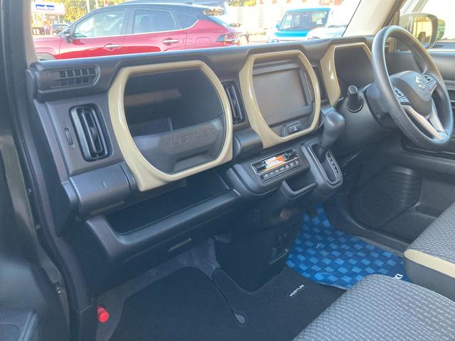 ハスラー ＨＹＢＲＩＤ　Ｇ　３型　衝突被害軽減システム　シートヒーター　１５インチスチールホイール　オートライト　プッシュスタート　電動格納ドアミラー　オートエアコン　アイドリングストップ　横滑り防止機能　衝突安全ボディ　盗難防止システム　取扱説明書　メンテナンスノート（41枚目）