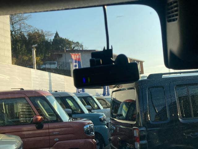 ソリオバンディット バンディット　ＨＹＢＲＩＤ　ＭＶ　全方位カメラ　ドラレコ　１５インチアルミホイール　オートライト　ナビ　片側電動スライドドア　プッシュスタート　シートヒーター　オートエアコン　ＥＴＣ　衝突被害軽減システム　アイドリングストップ　横滑り防止機能　衝突安全ボディ（26枚目）