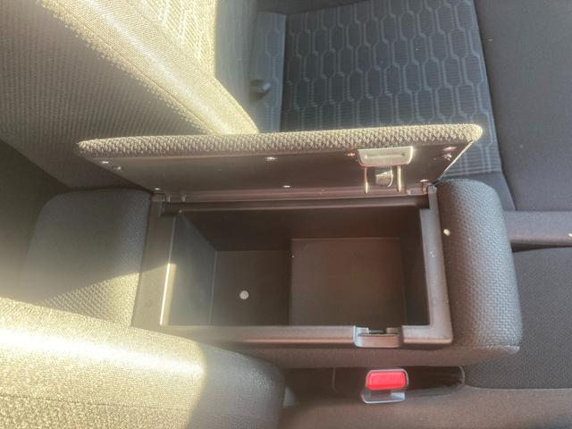 ワゴンＲカスタムＺ カスタムＺ　ＨＹＢＲＩＤ　ＺＸ　４型　衝突被害軽減システム　１５インチアルミホイール　オートライト　プッシュスタート　シートヒーター　オートエアコン　アイドリングストップ　ＵＳＢ　横滑り防止機能　衝突安全ボディ　盗難防止システム　取扱説明書　メンテナンスノート（37枚目）