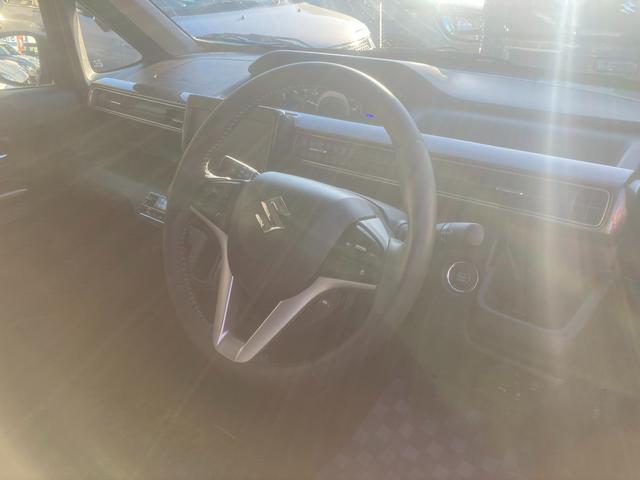 ワゴンＲカスタムＺ カスタムＺ　ＨＹＢＲＩＤ　ＺＸ　４型　衝突被害軽減システム　１５インチアルミホイール　オートライト　プッシュスタート　シートヒーター　オートエアコン　アイドリングストップ　ＵＳＢ　横滑り防止機能　衝突安全ボディ　盗難防止システム　取扱説明書　メンテナンスノート（41枚目）