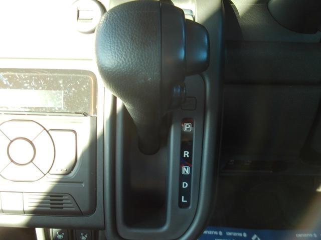 スペーシア ＨＹＢＲＩＤ　Ｘ　ナビ　全方位カメラ　両側電動スライドドア　フルホイールキャップ　オートライト　プッシュスタート　シートヒーター　オートエアコン　衝突被害軽減システム　アイドリングストップ　ＵＳＢソケット　横滑り防止機能　衝突安全ボディ　盗難防止システム（20枚目）