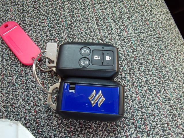 スペーシア ＨＹＢＲＩＤ　Ｘ　ナビ　全方位カメラ　両側電動スライドドア　フルホイールキャップ　オートライト　プッシュスタート　シートヒーター　オートエアコン　衝突被害軽減システム　アイドリングストップ　ＵＳＢソケット　横滑り防止機能　衝突安全ボディ　盗難防止システム（46枚目）