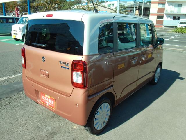 ワゴンRスマイル HYBRID S 3型 片側電動スライドドア 全方位カメラ フルホイールキャップ オートライト ナビ プッシュスタート シートヒーター オートエアコン 衝突被害軽減システム アイドリングストップ USBソケット 横滑り防止機能 衝突安全ボディ 盗難防止システム(5枚目)