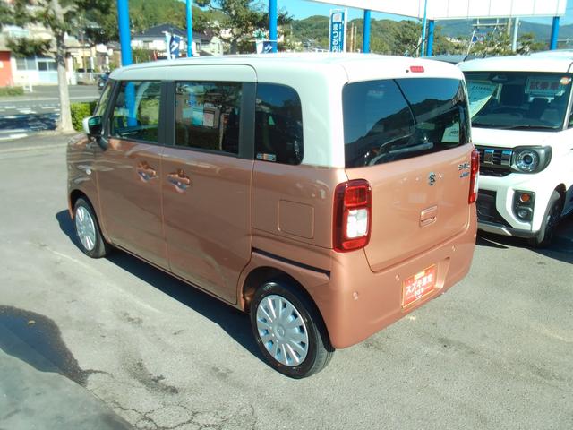 ワゴンRスマイル HYBRID S 3型 片側電動スライドドア 全方位カメラ フルホイールキャップ オートライト ナビ プッシュスタート シートヒーター オートエアコン 衝突被害軽減システム アイドリングストップ USBソケット 横滑り防止機能 衝突安全ボディ 盗難防止システム(7枚目)