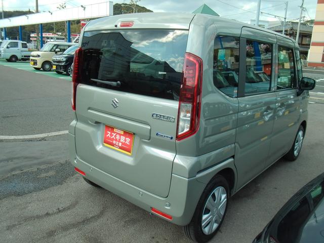 スペーシア ＨＹＢＲＩＤ　Ｘ　両側電動スライドドア　衝突被害軽減システム　フルホイールキャップ　オートライト　プッシュスタート　シートヒーター　オートエアコン　アイドリングストップ　ＵＳＢ　横滑り防止機能　衝突安全ボディ　盗難防止システム　取扱説明書　メンテナンスノート（5枚目）