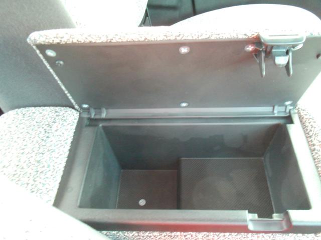 スペーシア ＨＹＢＲＩＤ　Ｘ　両側電動スライドドア　衝突被害軽減システム　フルホイールキャップ　オートライト　プッシュスタート　シートヒーター　オートエアコン　アイドリングストップ　ＵＳＢ　横滑り防止機能　衝突安全ボディ　盗難防止システム　取扱説明書　メンテナンスノート（30枚目）