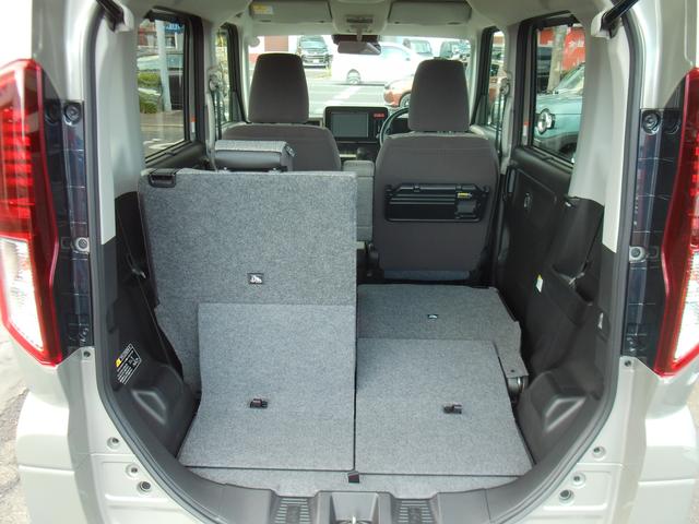 スペーシア ＨＹＢＲＩＤ　Ｘ　両側電動スライドドア　衝突被害軽減システム　フルホイールキャップ　オートライト　プッシュスタート　シートヒーター　オートエアコン　アイドリングストップ　ＵＳＢ　横滑り防止機能　衝突安全ボディ　盗難防止システム　取扱説明書　メンテナンスノート（41枚目）