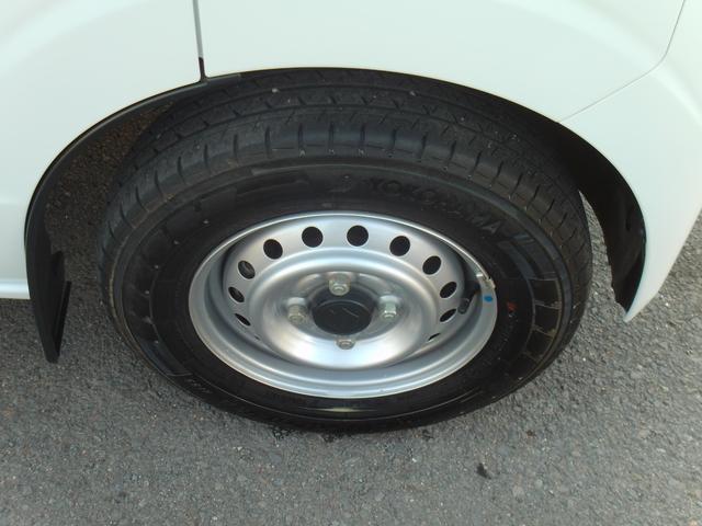 エブリイ PA 6型 AM/FMラジオ 5速MT 両側スライドドア スペアタイヤ オートライト 衝突被害軽減システム 横滑り防止機能 衝突安全ボディ 取扱説明書 メンテナンスノート(18枚目)