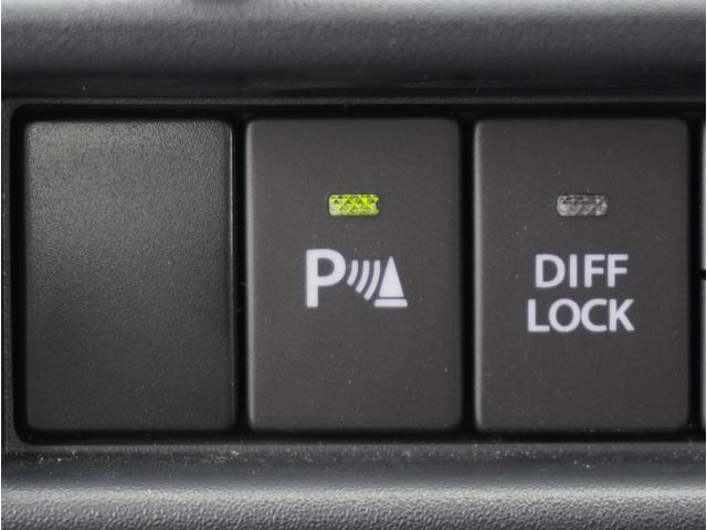 キャリイトラック ＫＣエアコン・パワステ農繁　４ＷＤ　５速ＭＴ　ＡＭＦＭラジオ　４ＷＤ　５速ＭＴ　リアパーキングセンサー　キーレスエントリー　作業灯　オートライト　ＡＭＦＭラジオ　３方開　アイドリングストップ　横滑り防止機能　衝突安全ボディ（45枚目）