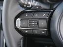 【ステアリングスイッチ】ステアリング周りでのスイッチ操作が行えますので、走行中でも各種操作可能です。お近くのスズキ自販島根までお越しください。