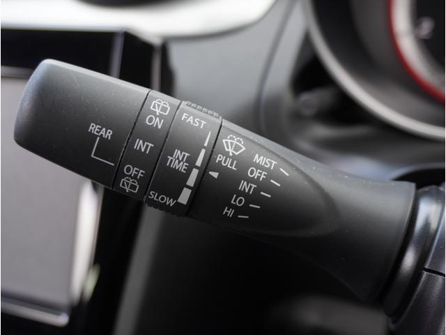 スイフト ＸＧ　リアパーキングセンサー　運転席シートヒーター　衝突軽減　デュアルセンサーブレーキサポート　リアパーキングセンサー　運転席シートヒーター　アダプティブクルーズコントロール　オートライト　プッシュスタート　スマートキー　オートエアコン　横滑り防止機能（46枚目）