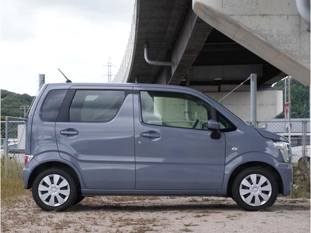 ワゴンＲ ＦＸ　リアパーキングセンサー　運転席シートヒーター　衝突軽減　リアパーキングセンサー　運転席シートヒーター　プッシュスタート　スマートキー　ＣＤ　ＡＭＦＭラジオ　オートライト　衝突被害軽減システム　車線逸脱警報機能　横滑り防止　衝突安全ボディ　盗難防止システム（8枚目）
