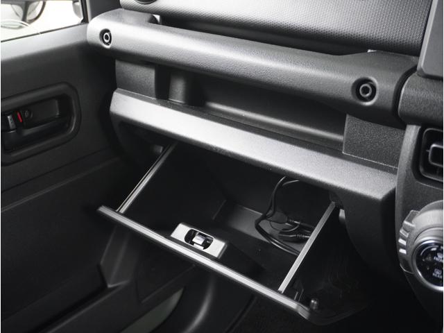 ジムニー ＸＬ　４ＷＤ　５速ＭＴ　ナビ　バックカメラ　ドラレコ　ＥＴＣ　４ＷＤ　５速ＭＴ　ナビ　バックカメラ　前後ドライブレコーダー　ＥＴＣ　シートヒーター　ヒーテッドドアミラー　プッシュスタート　スマートキー　Ｂｌｕｅｔｏｏｔｈ　オートライト　衝突被害軽減システム（60枚目）
