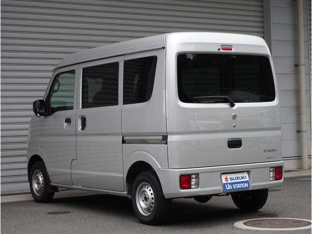 エブリイ ＰＡリミテッド　４ＷＤ　５速ＭＴ　バックカメラ　ＥＴＣ　４ＷＤ　５速ＭＴ　バックカメラ　ＥＴＣ　ディスプレイオーディオ　リアパーキングセンサー　キーレスエントリー　オートライト　両側スライドドア　ＵＳＢ　衝突被害軽減システム　横滑り防止機能　衝突安全ボディ（23枚目）