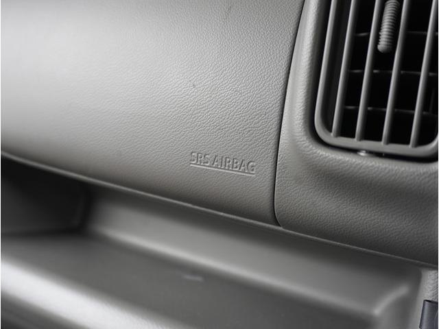 エブリイ ＰＡリミテッド　４ＷＤ　５速ＭＴ　バックカメラ　ＥＴＣ　４ＷＤ　５速ＭＴ　バックカメラ　ＥＴＣ　ディスプレイオーディオ　リアパーキングセンサー　キーレスエントリー　オートライト　両側スライドドア　ＵＳＢ　衝突被害軽減システム　横滑り防止機能　衝突安全ボディ（50枚目）