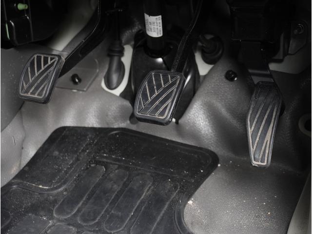 エブリイ ＰＡリミテッド　４ＷＤ　５速ＭＴ　バックカメラ　ＥＴＣ　４ＷＤ　５速ＭＴ　バックカメラ　ＥＴＣ　ディスプレイオーディオ　リアパーキングセンサー　キーレスエントリー　オートライト　両側スライドドア　ＵＳＢ　衝突被害軽減システム　横滑り防止機能　衝突安全ボディ（57枚目）